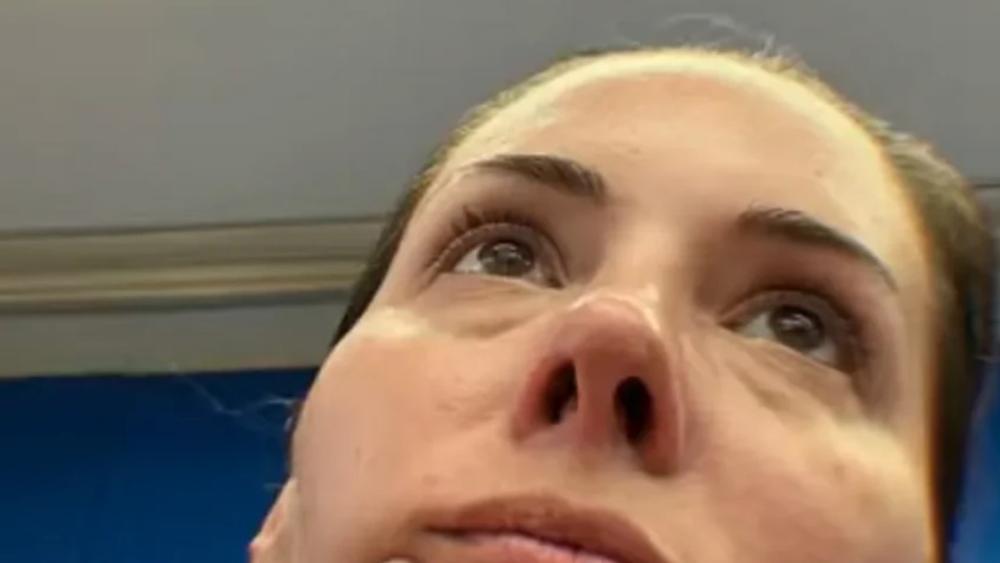 Voditeljka sa suprugom jurila avion, izgubili pasoš, podelila šta ih je snašlo na putovanju