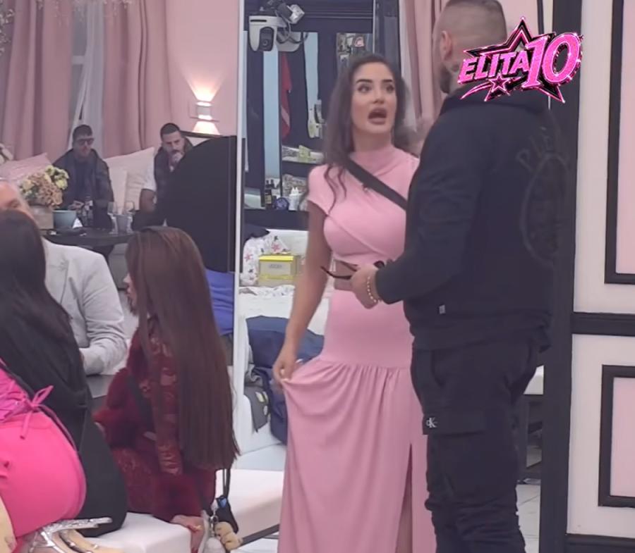 ANĐELA ĐURIČIĆ "SAHRANJENA" UŽIVO NA PINKU, OBELODANJENE NAJJEZIVIJE STVARI IZ PROŠLOSTI! Kako će ovo objasniti svom budućem dečku?