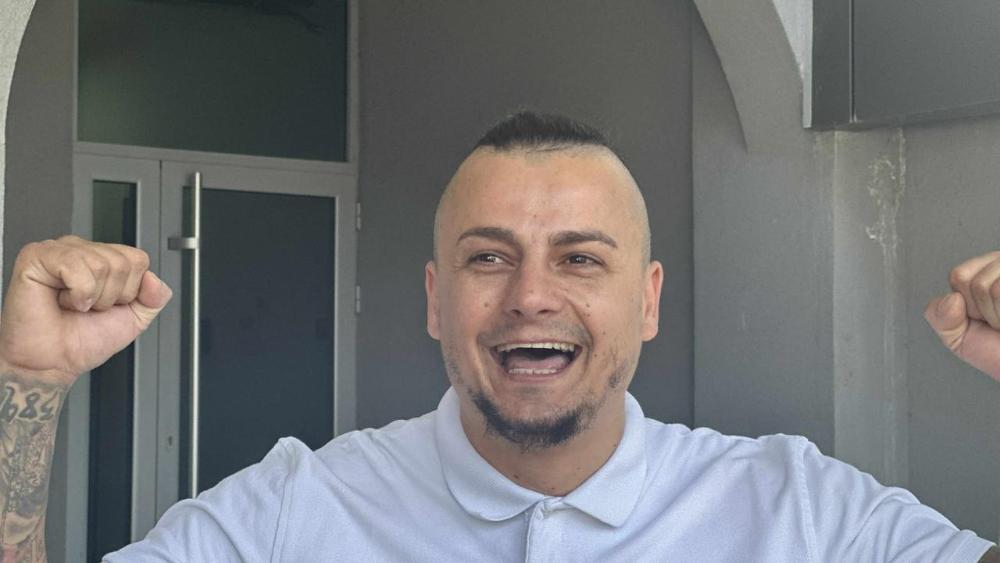 Terza otkrio ono što nije smeo: Evo sa kojom takmičarkom Elite 10 je bio intiman nekoliko sati pre početka sezone