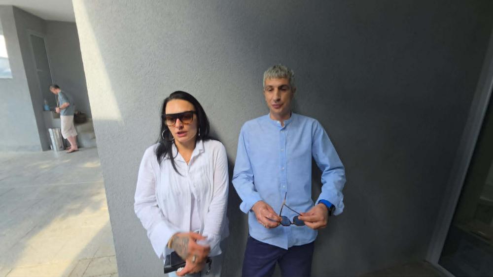 "Linčovaću ga ako me prevari": Novi učesnik Elite 10 na predstavljanje došao sa ženom, postoji 1 uslov da i ona uđe u Pinkov rijaliti