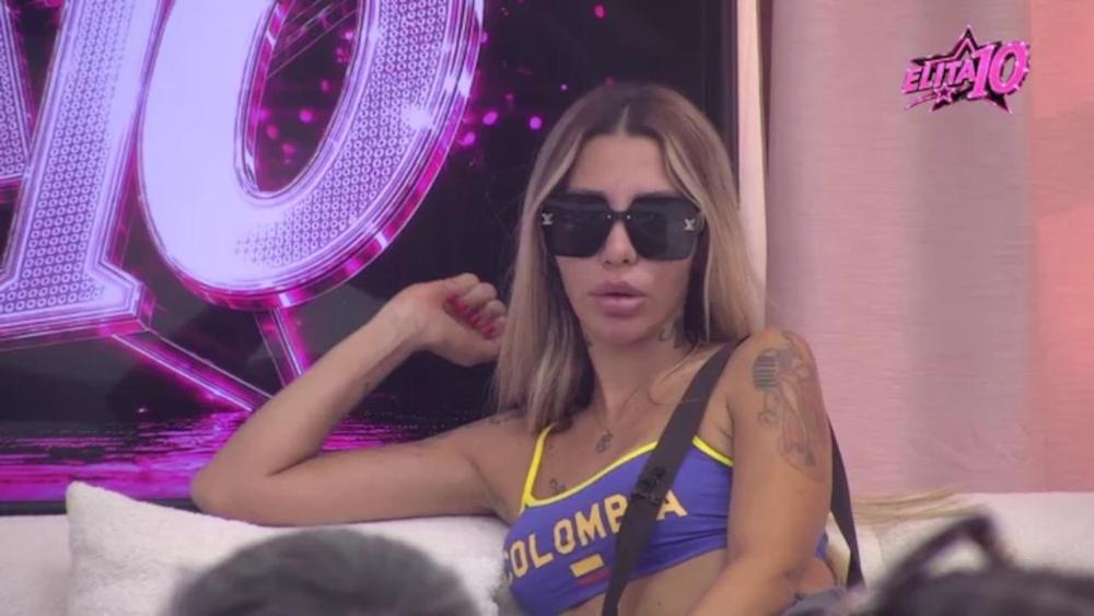 Tone sve dublje i dublje: Anelin flert sa Carem nije prošao nezapaženo, Filip Đukić poludeo nakon saznanja