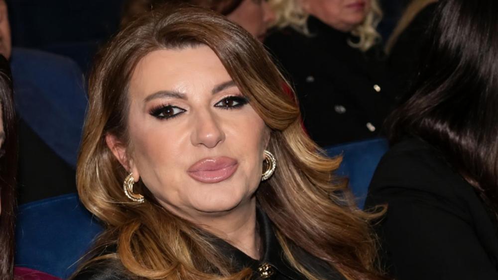 Stojin sin završio u rukama Viki: Kolege ga odmah otpisale, ona im zapušila usta jednom rečenicom! Sa njim iz "Elite 10" došla i ONA