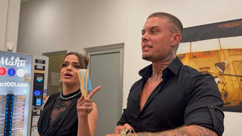 Drama pred ulazak u Elitu 10 - pao žestok sukob novih kandidata: Maloletna Jovana napala Leona, evo šta već sada ne može da mu oprosti