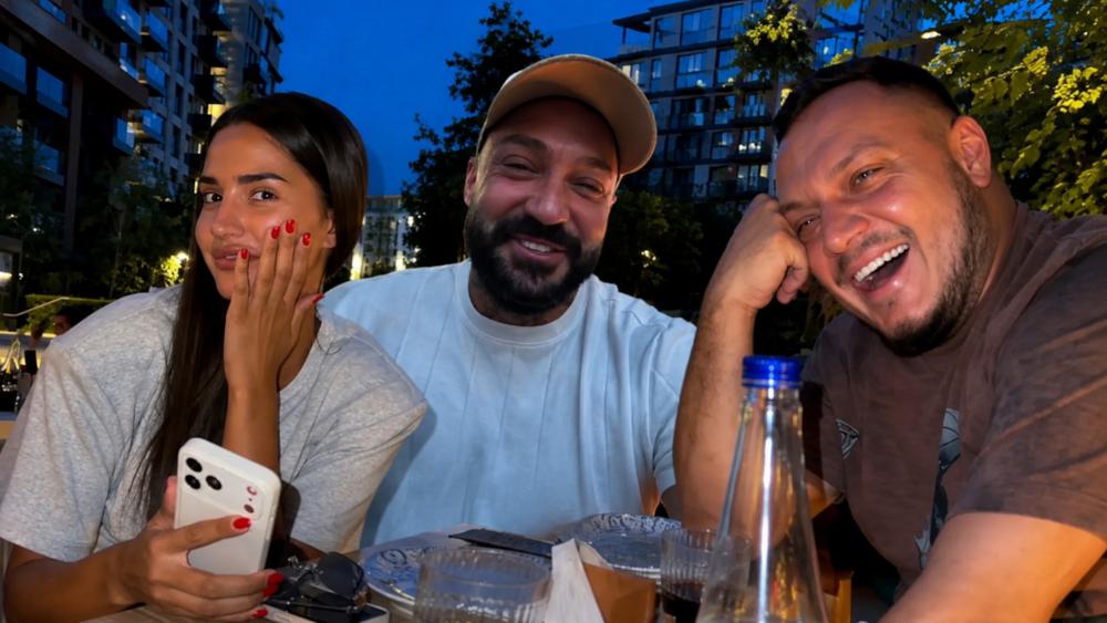 Jodžir nakon hapšenja "osvanuo" u Beogradu: Za istim stolom sa Gastozom i Anđelom, sve objavili javno (FOTO)