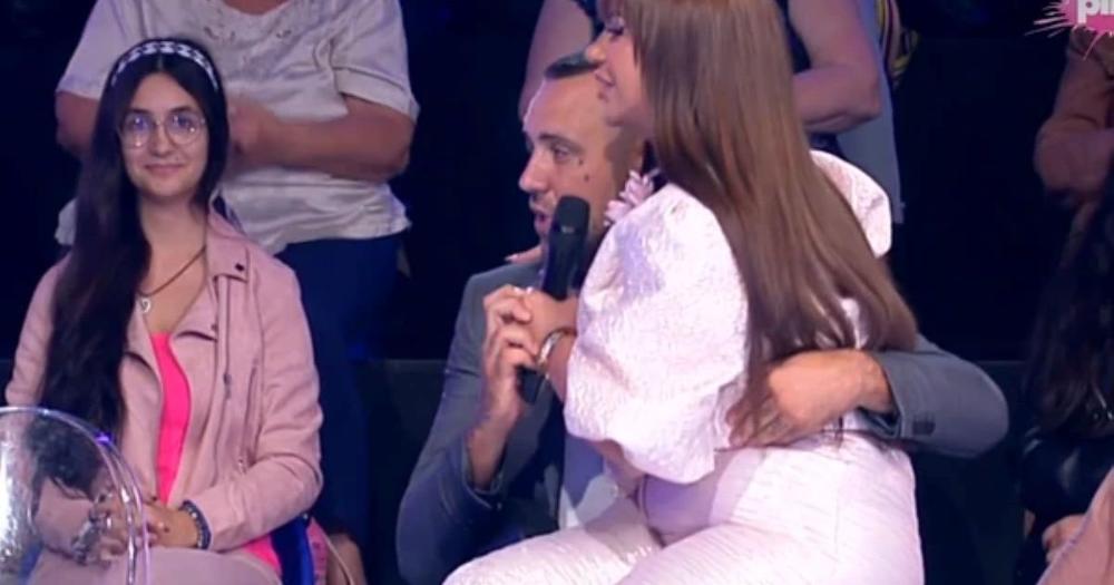 Filip Car se vratio u Elitu, a Miljana odmah napravila haos u studiju: Sela mu u krilo, pa oplela po Aneli