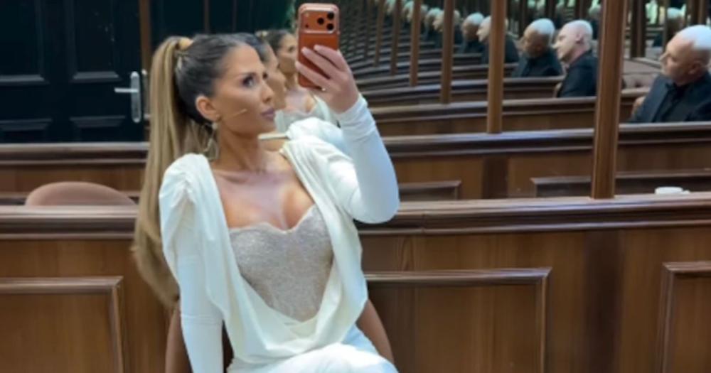"Zaprošena sam! Rekla sam DA!" Ana Radulović iznenadila sve objavom - zablista u belom