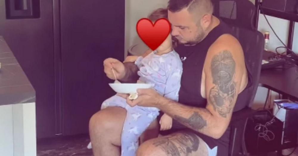 Emotivna slika pred početak Elite! Car se ne odvaja od ćerkice, mala Leona se smeje, ovo raznežilo sve