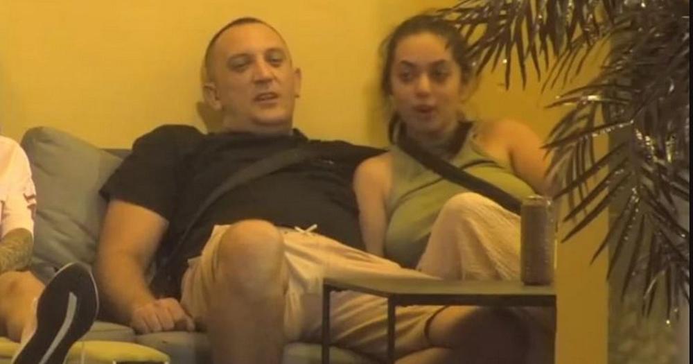 Pevačica Stoja dobila snajku: Milanu 5 dana od ulaska u Elitu ONA osvojila srce: Ozvaničili vezu pred kamerama