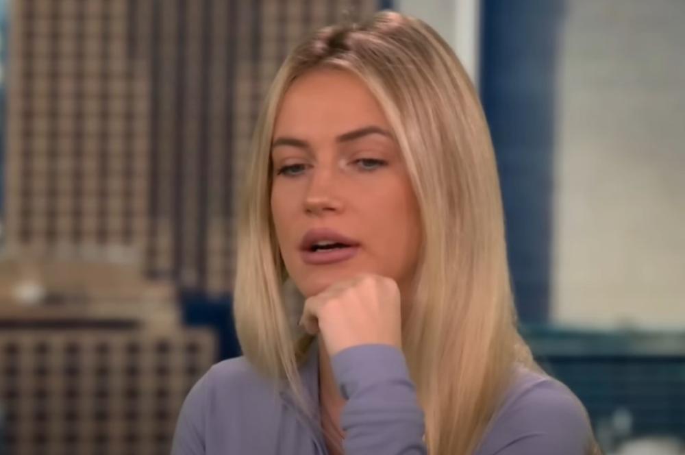 (FOTO) Udaje se Milica Veličković? Uhvaćena u salonu venčanica, ćerkica joj pravi društvo