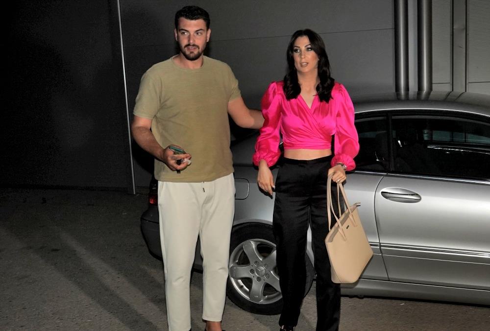 NAŠA POZNATA PEVAČICA (34) BOLUJE OD NEIZLEČIVE BOLESTI! Sad se oglasila i otvorila dušu fanovima: Život s tim traži disciplinu...