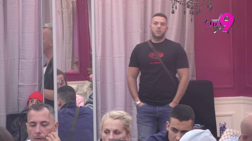 NEMA KRAJA LJUBAVNOM TROUGLU: Ivan posavetovao Saru kako da pridobije Anđela, pa od Rankovića popila pedalu zbog veze sa Marinkovićem (VIDEO)