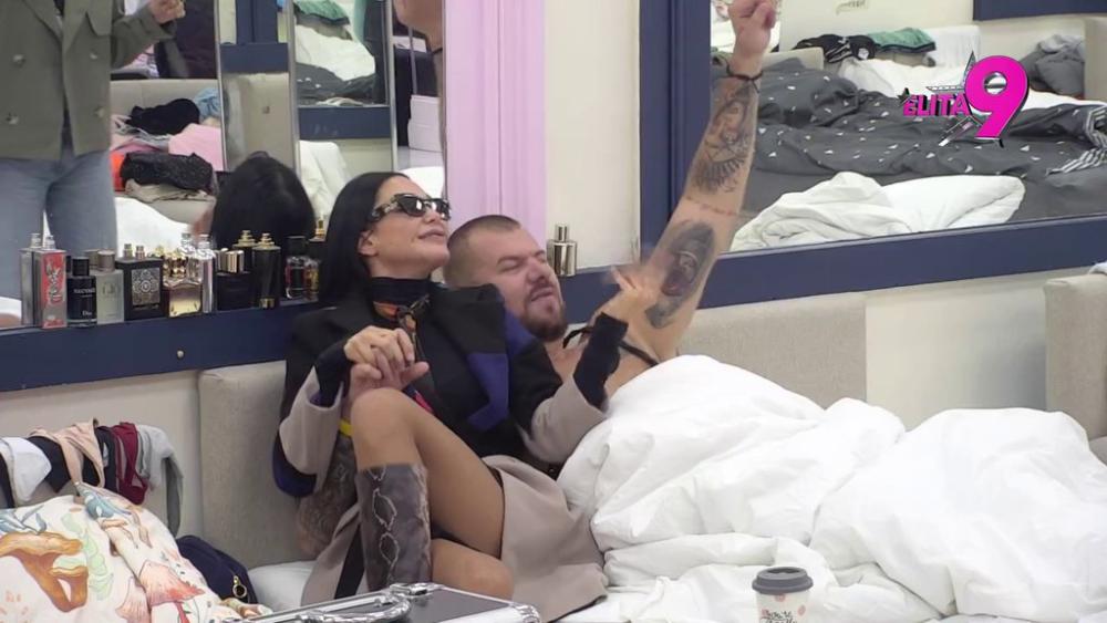 PONOVO KAO JEDNO! Prcko i Žaklina završili zajedno u krevetu, tope se u stihovima OVE pesme (VIDEO)