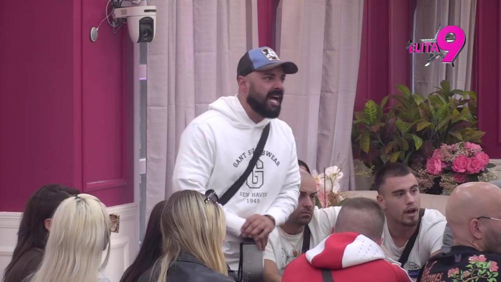 Loš si čovek, gledaš samo sebe i igraš rijaliti: Janjuš zgrožen Lukinim ponašnjem prema Neriju, svim silama pokušava da opere i odbrani zlodela Site Ahmić! (VIDEO)