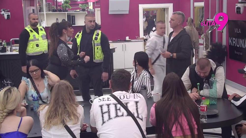 Obezbeđenje uletelo munjevitom brzinom: Obračun Miljane i Kačavende trese Belu kuću, lete uvrede kao nikad pre (VIDEO)