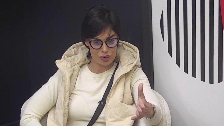 Sigurno mu neću okrenuti leđa: Mina otkrila šta se dešava između Alibabe i Maje, obelodanila kakve su razgovore vodili u krevetu! Raskrinkala šok detalje o Maji i Luki (VIDEO)