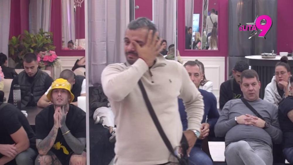 Prvi utisci nakon razvoda: Bora Santana se obratio Milici Kemez! Priznao da traži novi devojku i da želi još veću svadbu, a onda završio u SUZAMA! (VIDEO)