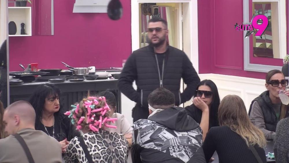 DOBILA JE DEVET TUŽBI, A DRŽI SE SVOG STAVA! Asmin istakao da je Maja osoba koja ne posustaje pod pritiskom, pa je nazvao najobjektivnijom! (VIDEO)