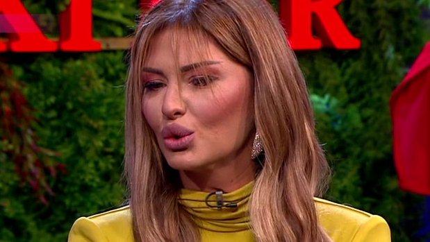 Haljina s prorezima i šlic do kuka! O provokativnom izdanju Ane Radulović bruji nacija, nakon razvoda izgleda ko boginja