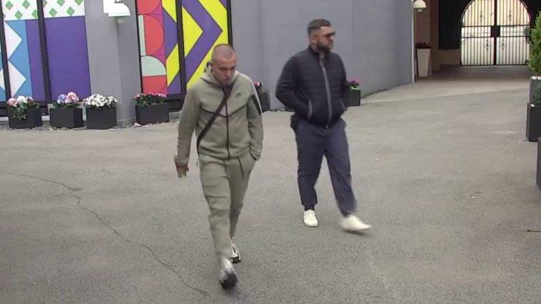Mnogo davi i guši: Asmin priznao da bi šutnuo Terzu da je na mestu Mine Vrbaški! (VIDEO)