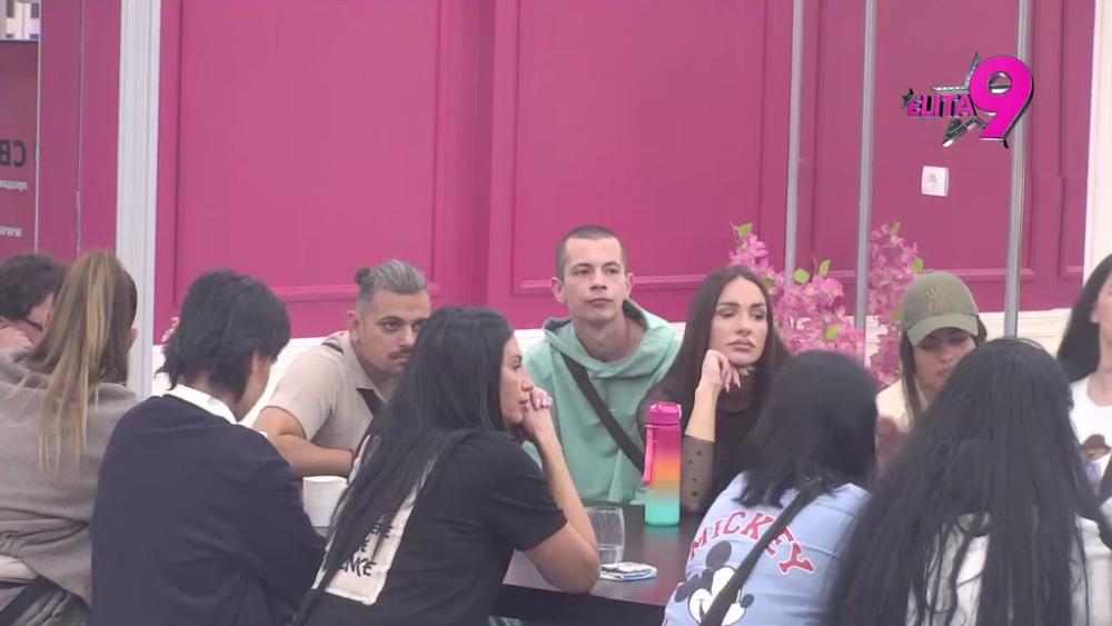 Pretila je da će ubiti Nikicinu decu: Asmin otkrio jezive detalje porodičnog nasilja Site Ahmić! Nerio priznao da je Hana završila na testu za drogu zbog nje (VIDEO)