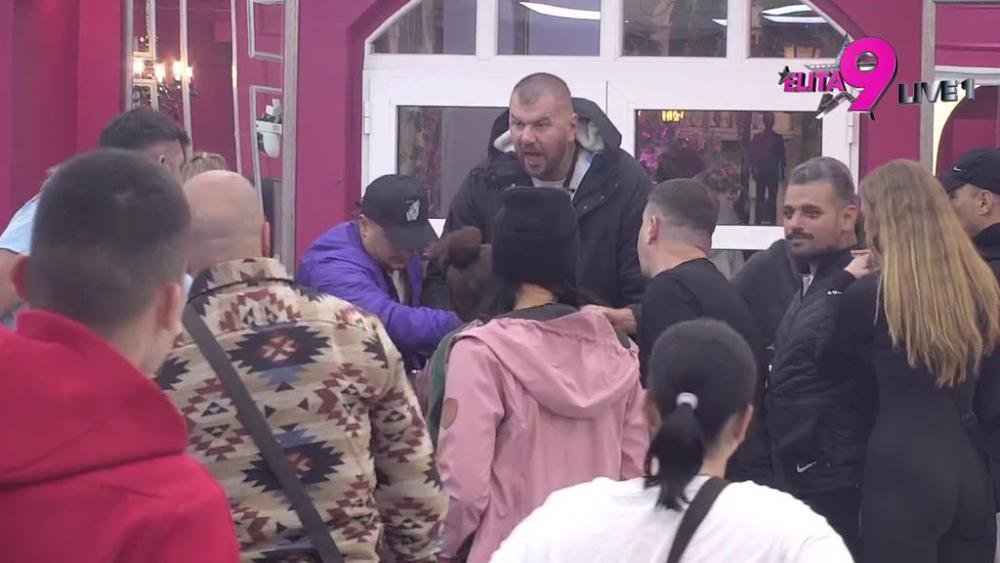 Stigla bogata nagrada u Elitu: Takmičari nekako uspeli da raspodele poklone! (VIDEO)