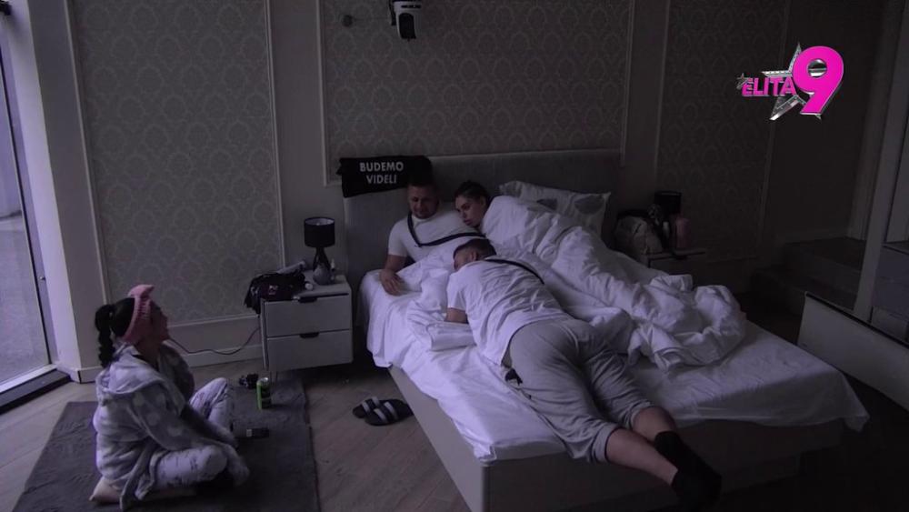 ŠTO ME TO PITAŠ?! Asmin pokaznao čudnu radoznalost, Maja mu bez pardona odbrusila! (VIDEO)
