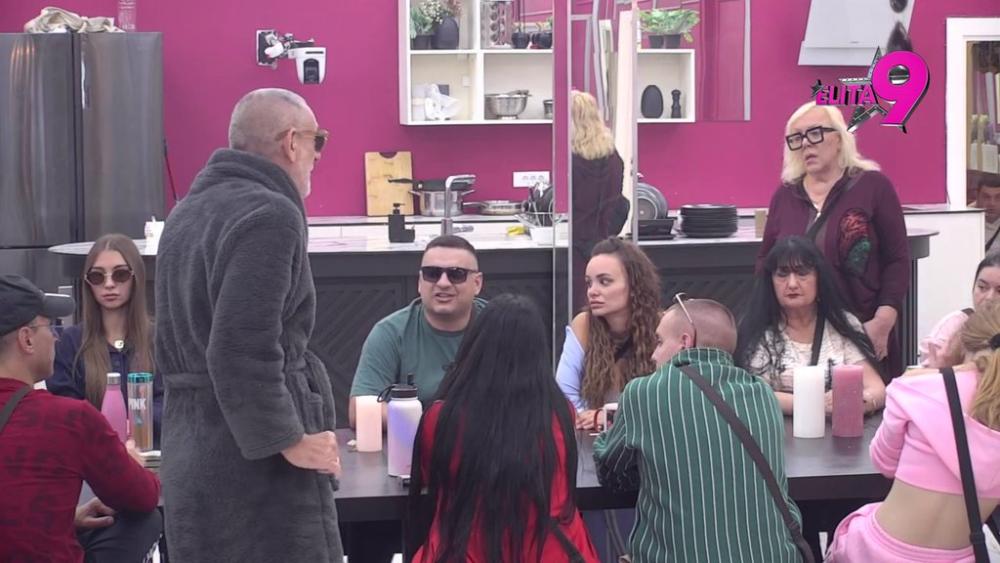 HAOS NA SVE STRANE: Obračun Miće i Bebice trese zidove Bele kuće! Zorica žestoko prekorila Boru zbog svadbe sa Milicom Kemez: Nisam želela da podržim trulu stvar (VIDEO)