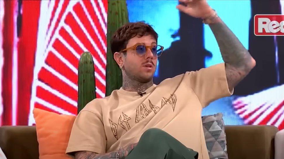 Elita: SMUVALI SE FILIP ĐUKIĆ I VANJA BOGDANOVIĆ - ZABOLA MU JEZIČINU DO GRLA! (VIDEO) 😅