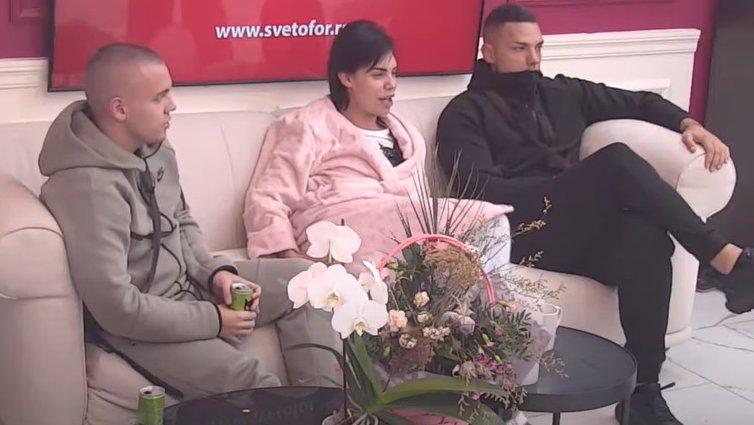 MORAĆU da je PLJUNEM, NISAM DUGO 🫤 NE PRESTAJU VARNICE između MILJANE i MINE 😱