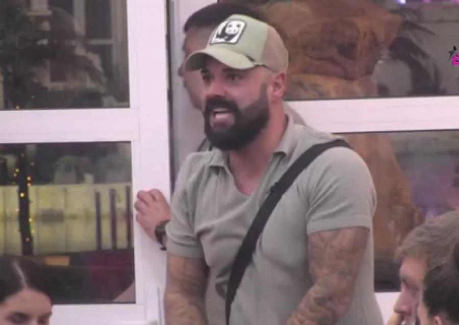 ŠOK PREOKRET U ELITI! Luka Vujović se ODREKAO prezimena, ovome se niko nije nadao!