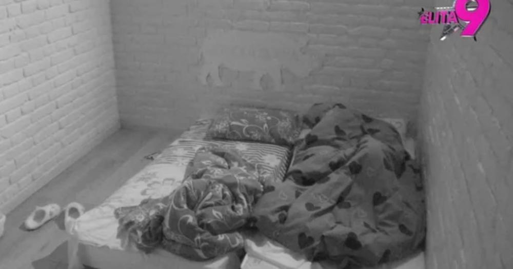 Pala vrela akcija - Boginja i Filip Đukić tresli jorgan planinu! Kamere sve snimile, izolacija "gorela"