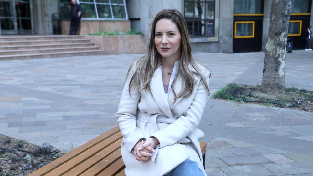 Sin naše voditeljke je rođen sa desetkom, a onda je poplaveo i prestao da diše