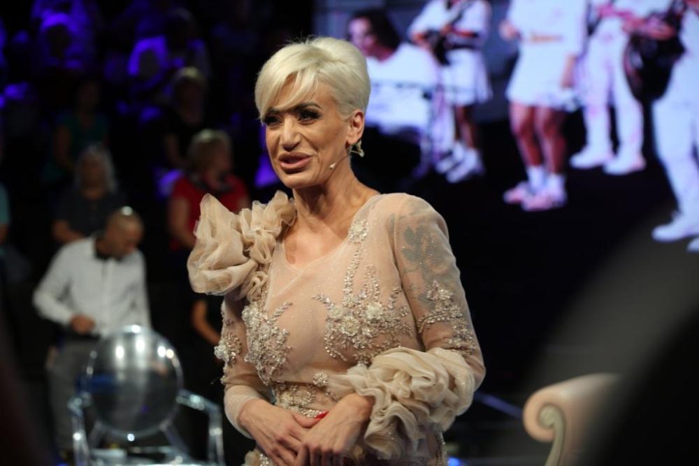 "Zalepim vrh nosa koji je pao i podignem ga flasterom": Dušica o problemu koji komentariše cela Srbija