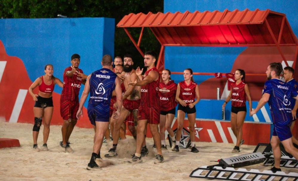Cela Srbija bruji o ovome! Pogledajte brutalni sukob Mensura i Veljka - Snimak je tu kao dokaz (VIDEO)