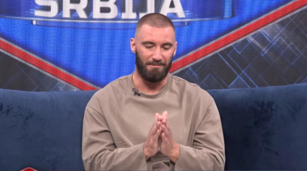 Rasuo se na komade! Mensur zbog ovih takmičara na ivici suza: "Teško mi je da pričam"
