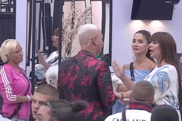 JASENKA IZMEĐU DVE VATRE! Ne zna koga pre da izabere: Anđela ili Miljana?