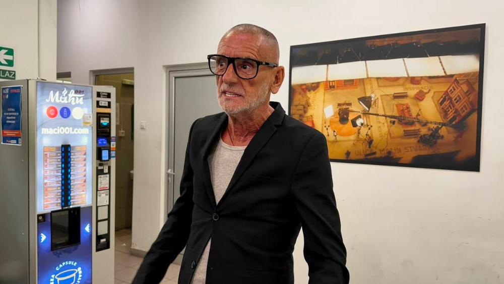 EVO ŠTA JE LEPI MIĆA ZAVRŠIO OD ŠKOLE: Halid Bešlić mu dao savet koji mu je promenio život