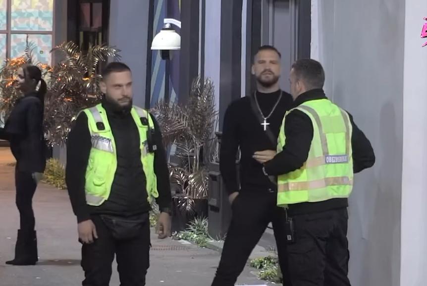 MARKO OSMAKČIĆ DO POSLEDNJEG TRENUTKA U ELITI JEZIVO VREĐAO CARA! Doveo Filipa do nervog sloma, obezbeđenje sprečilo haos! Uznemirujući snimci kruže mrežama