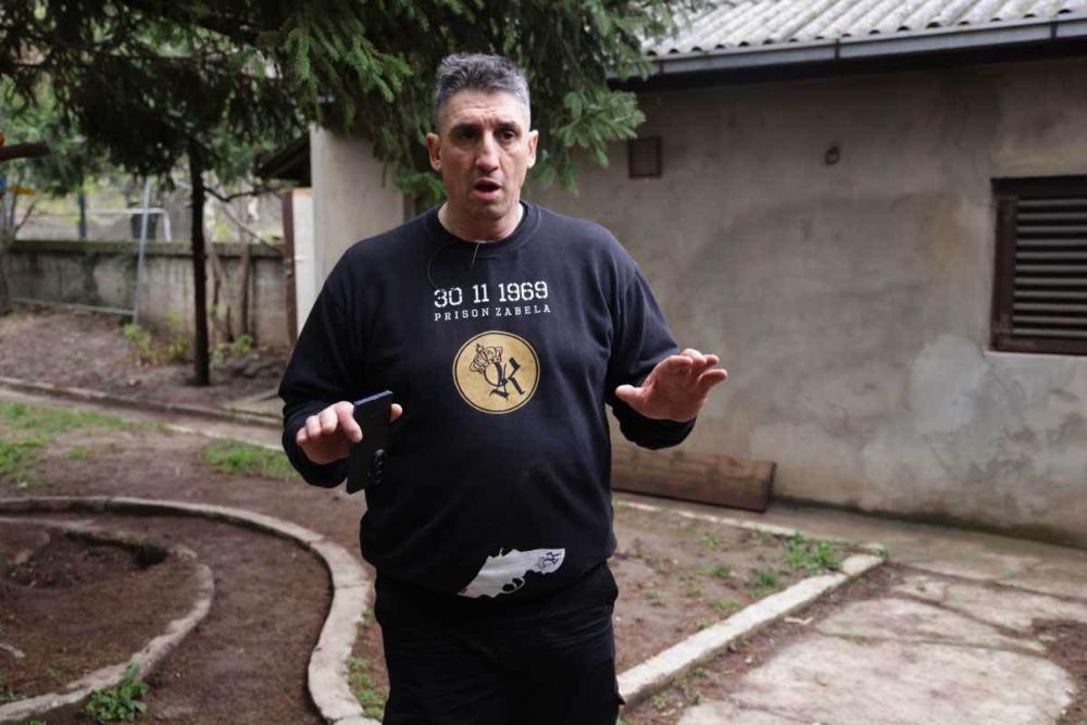 "Kristijan me olešio od batina zbog Steline kuće": Stravične optužbe protiv Golubovića, pretukao majku svog druga