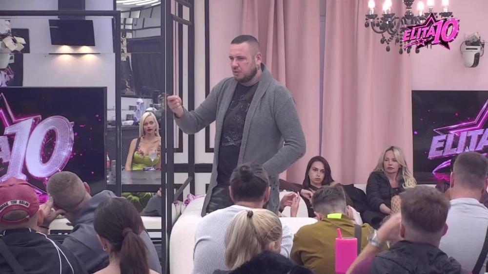 Nisam imao nameru da joj uradim nešto loše: Car izrazio gorko kajanje jer je uvredio Anđelin moral, pa joj se obratio posebnim rečima! (VIDEO)