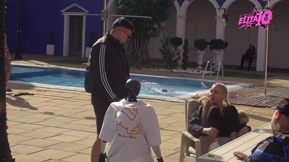 Daću joj priliku! Terza odlučio da pokuša ponovo sa Glorijom, ona izjavila: Poljubili smo se, ali nisam dala da me pipkaš (VIDEO)
