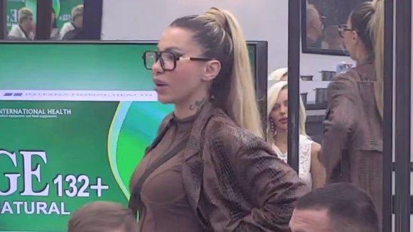 Bez dlake na jeziku! Aneli otkrila da li je zaista Snupi bio razlog za raskid sa Carem (VIDEO)
