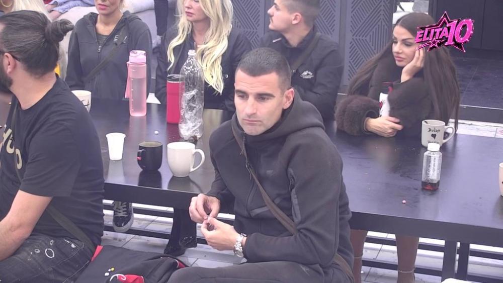 Otkrili sve detalje akcijanja od 12 sati: Poršelina priznala da je želela dete sa Žarkom, on joj jasno stavio do znanja kako stoje stvari (VIDEO)
