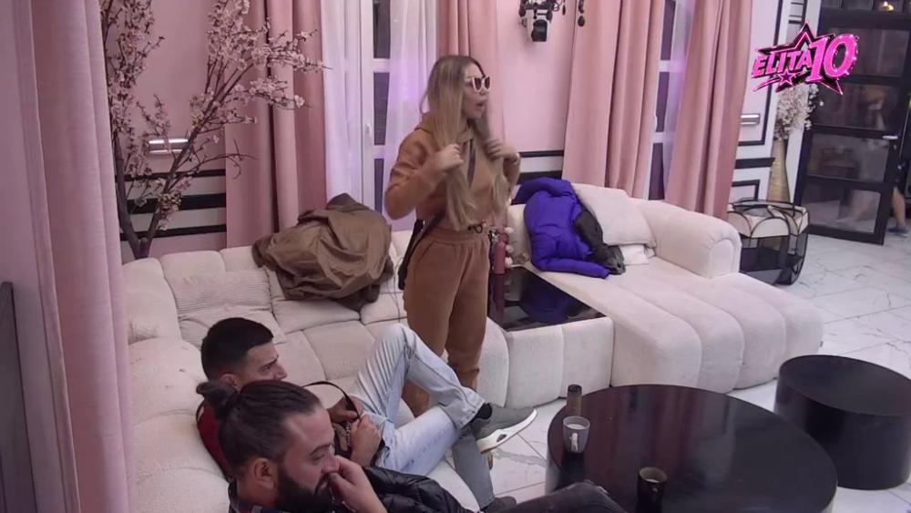 Haos: Aneli izgorela od ljubomore zbog Anđele i Cara, napravila scenu usred programa! (VIDEO)