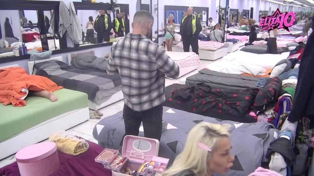 Žestok verbalni klinč Poršeline i Stefanovića! Lete uvrede na sve strane, tresu se zidovi Bele kuće! (VIDEO)