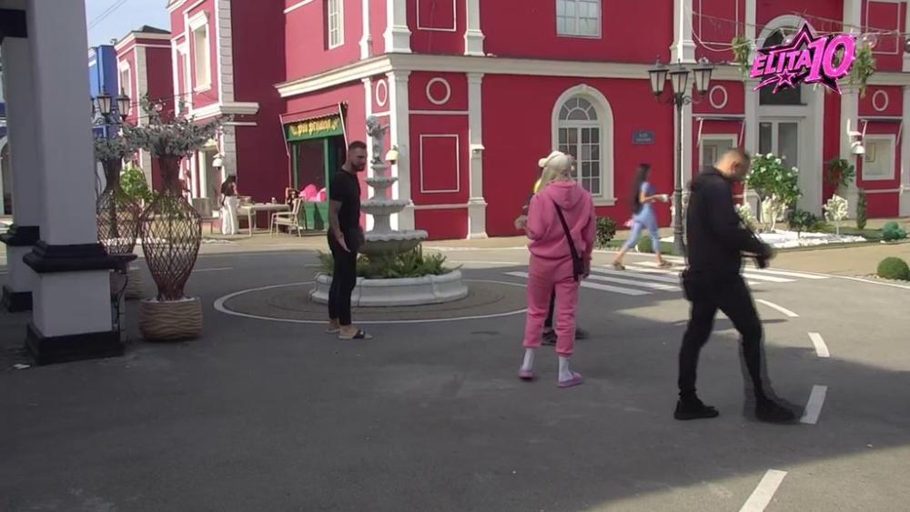 Nećeš ići tamo! Osmakčić zabranio Gloriji da IDE U PRODAVNICU, ona ne veruj svojim očima i ušima (VIDEO)