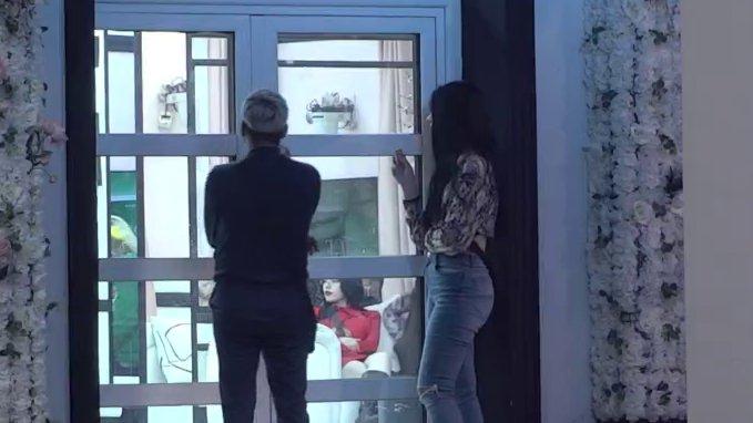 Uroš otkrio da ne zaboravlja Boru Santanu: Mazili smo se, prao sam mu kosu! Progovorio o intimi (VIDEO)