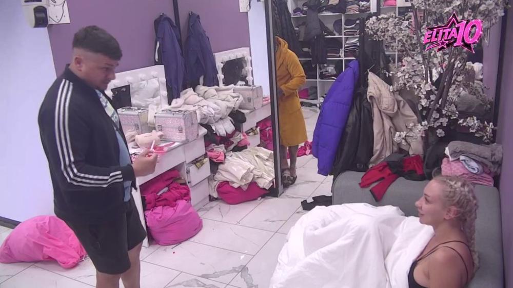 Bukti rat: Glorija ušla u žestok sukob sa Terzom, zatresli zidove Bele kuće svojom raspravom! (VIDEO)