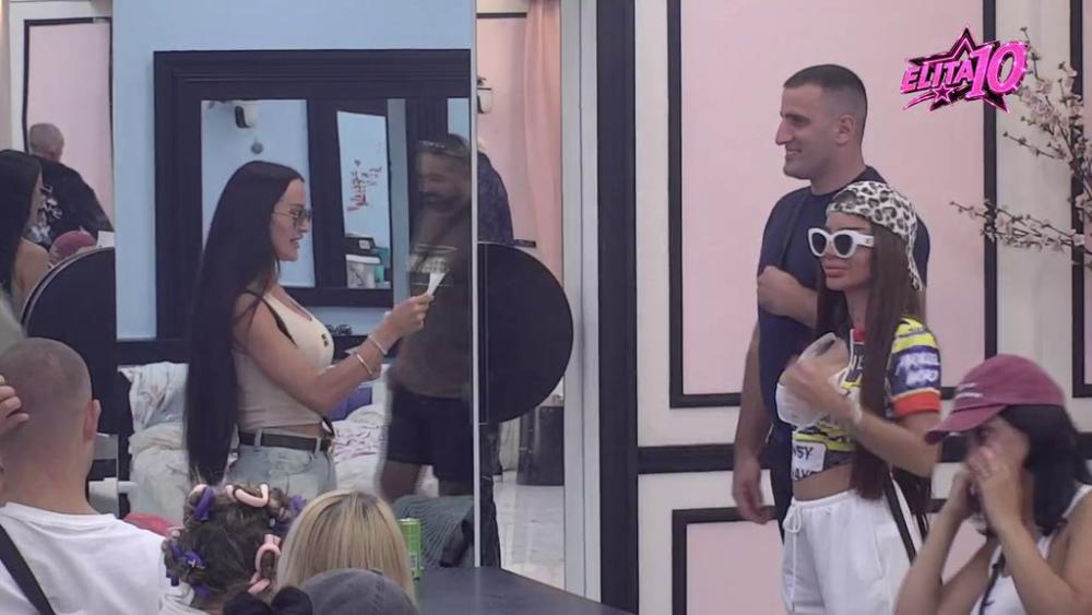 KREĆE DNEVNA ŽURKA! Ovaj učesnik danas slavi rođendan, proslava počinje upravo na TV Pink (VIDEO)