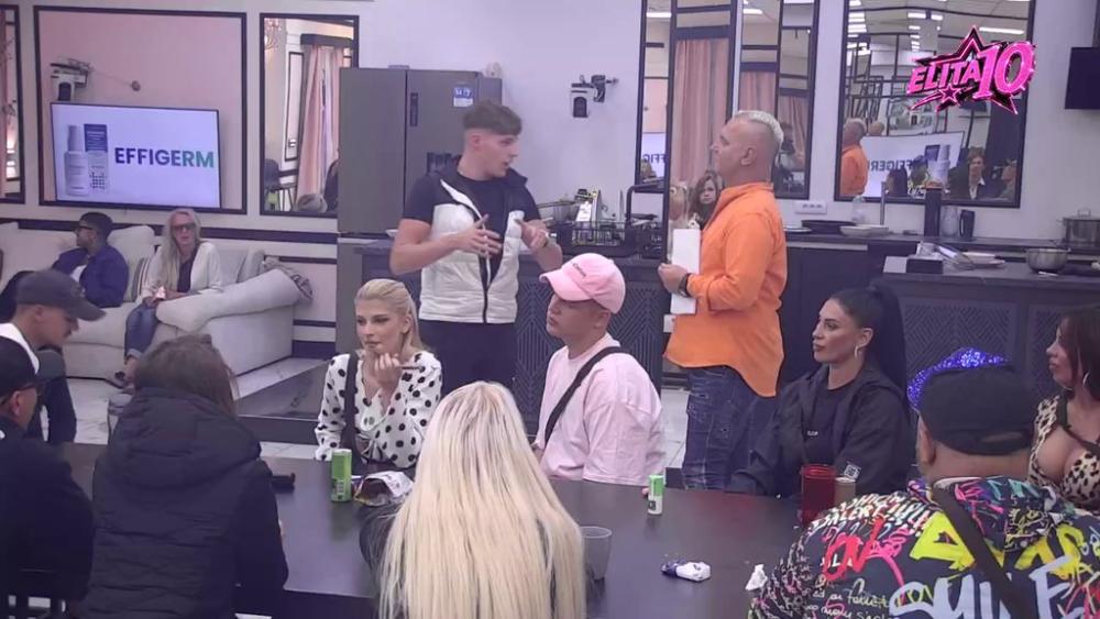 Pokazala je ko je i šta je: Mali Velja osolio po Lauri, Poršelina skočila kao oparena u odbranu njene časti i poštenja! (VIDEO)